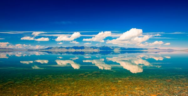 新疆赛里木湖旅游攻略